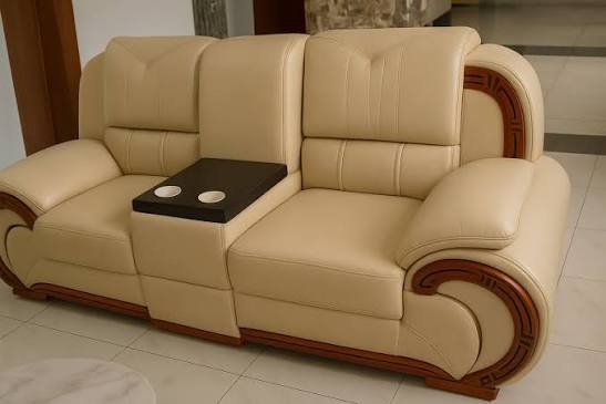 Intebe nziza za sofa.